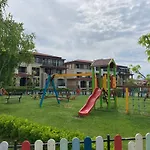 Art Studio Sozopol 'Kyu Ivan' - Terrace And Green Patio Just Infront Ot The Pool - Greenlive Beach