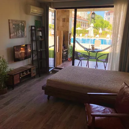 Art Studio Sozopol 'Kyu Ivan' - Terrace And Green Patio Just Infront Ot The Pool - Greenlive Beach *